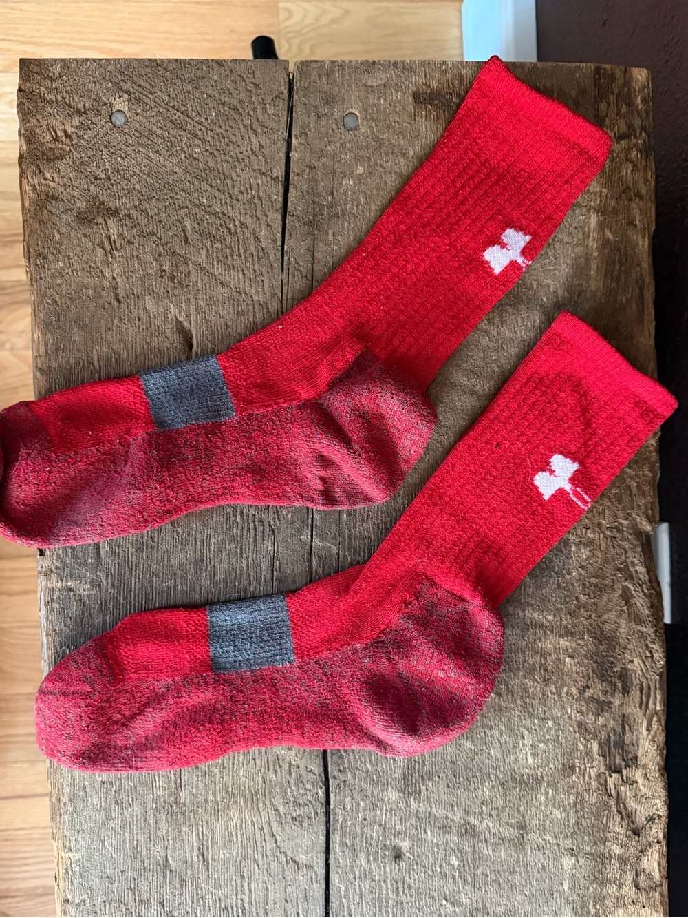Under Armour - Men’s size large